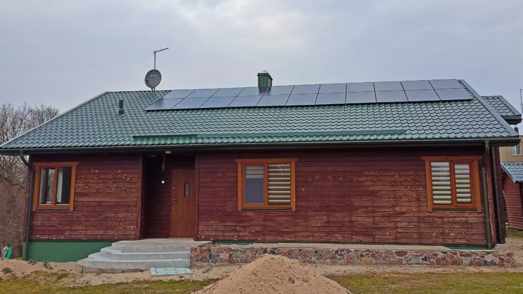 7 kW projektas ant stogo Šiauliuose